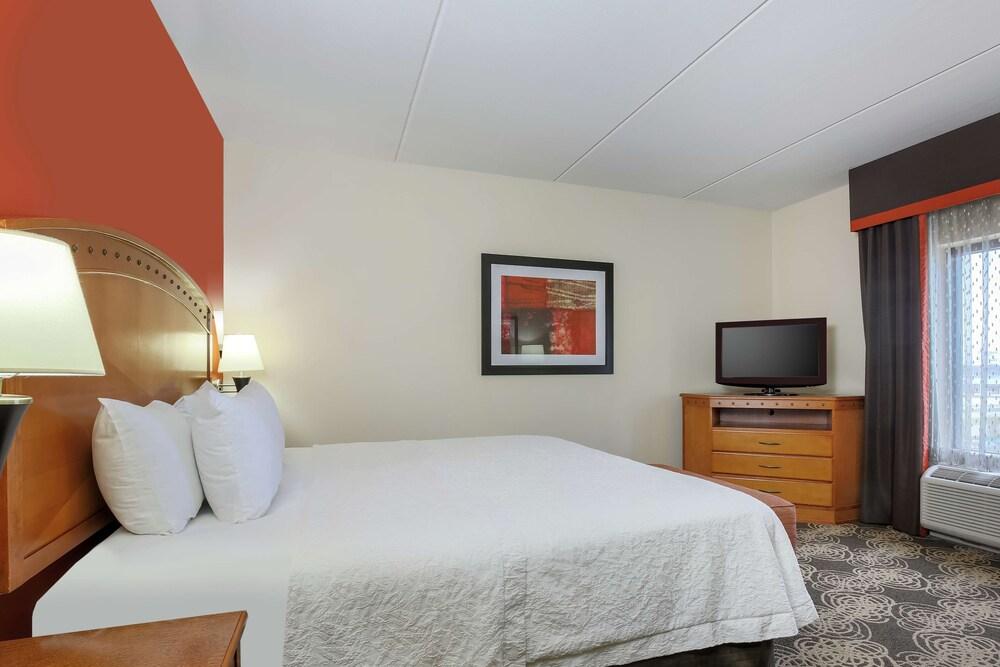 Hampton Inn & Suites Dallas-Allen Exterior photo